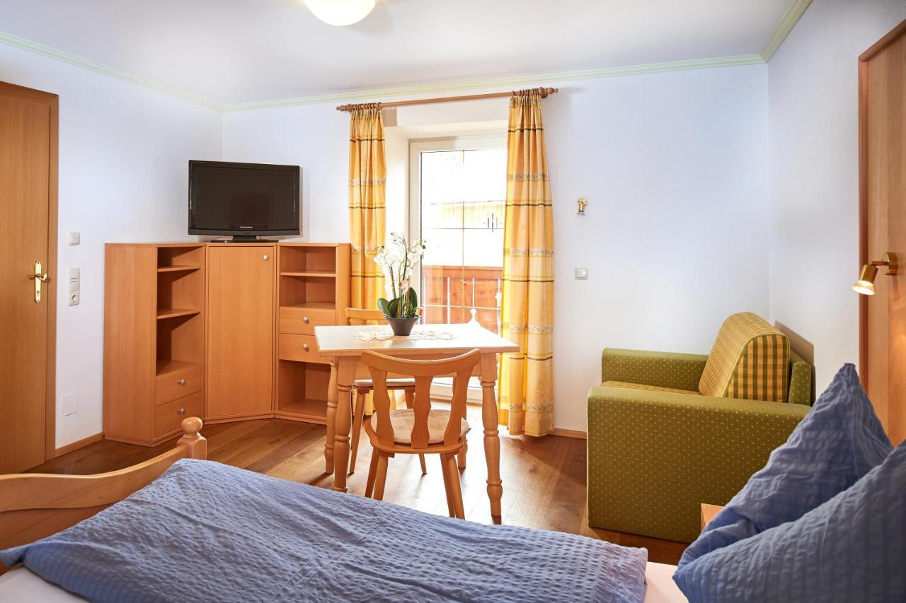 Haus Obermuehle Bed & Breakfast มาริอาอาล์ม อัม ชไตเนอร์เนินเมียร์ ภายนอก รูปภาพ