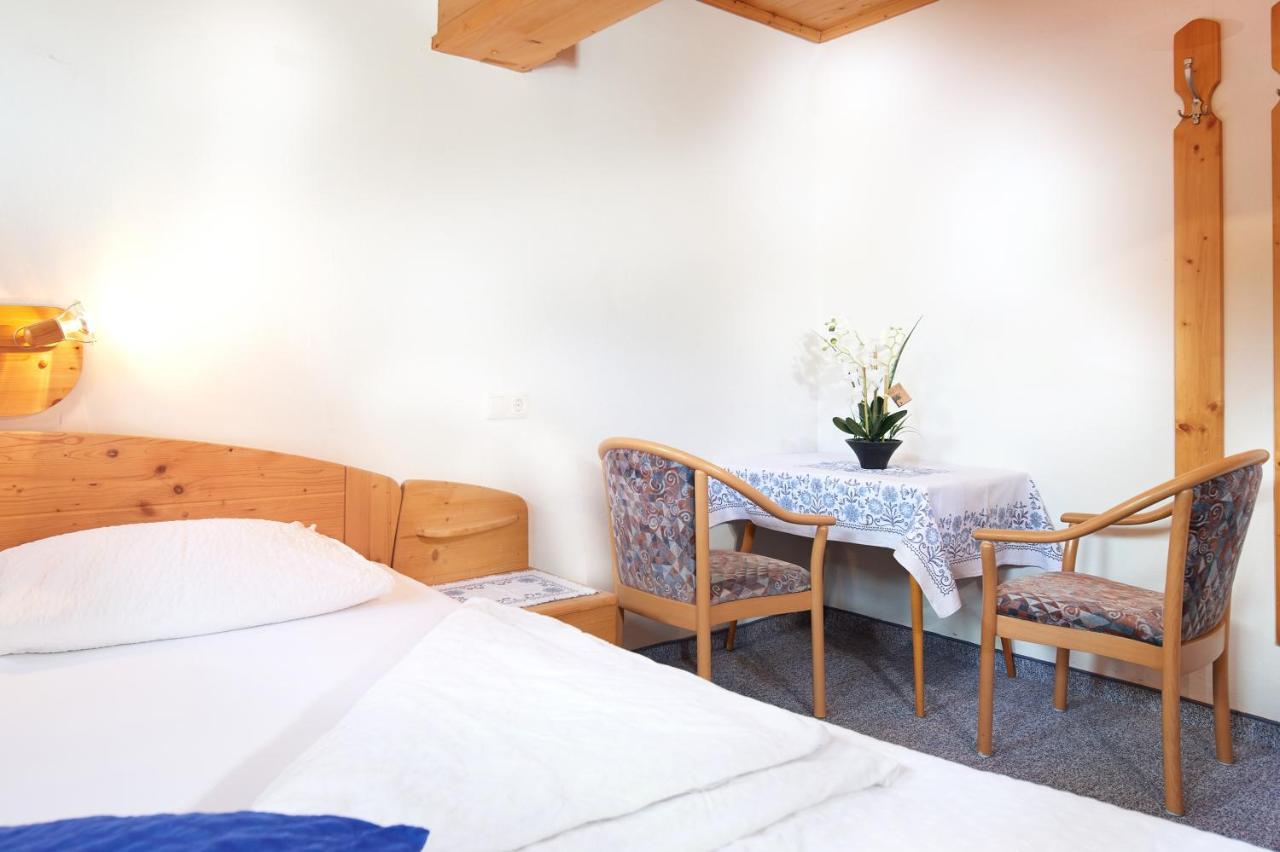 Haus Obermuehle Bed & Breakfast มาริอาอาล์ม อัม ชไตเนอร์เนินเมียร์ ภายนอก รูปภาพ